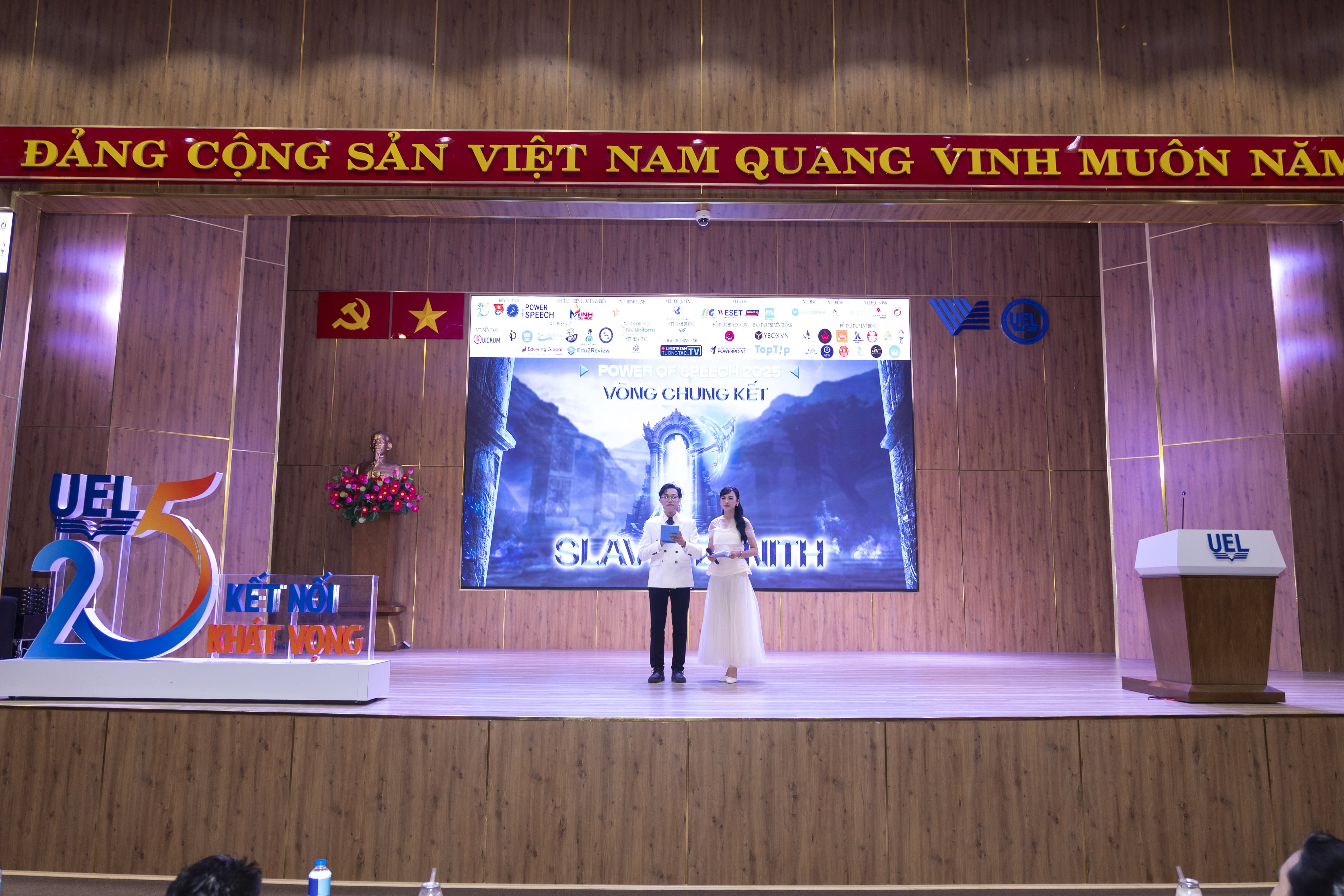 Sự kiện 1