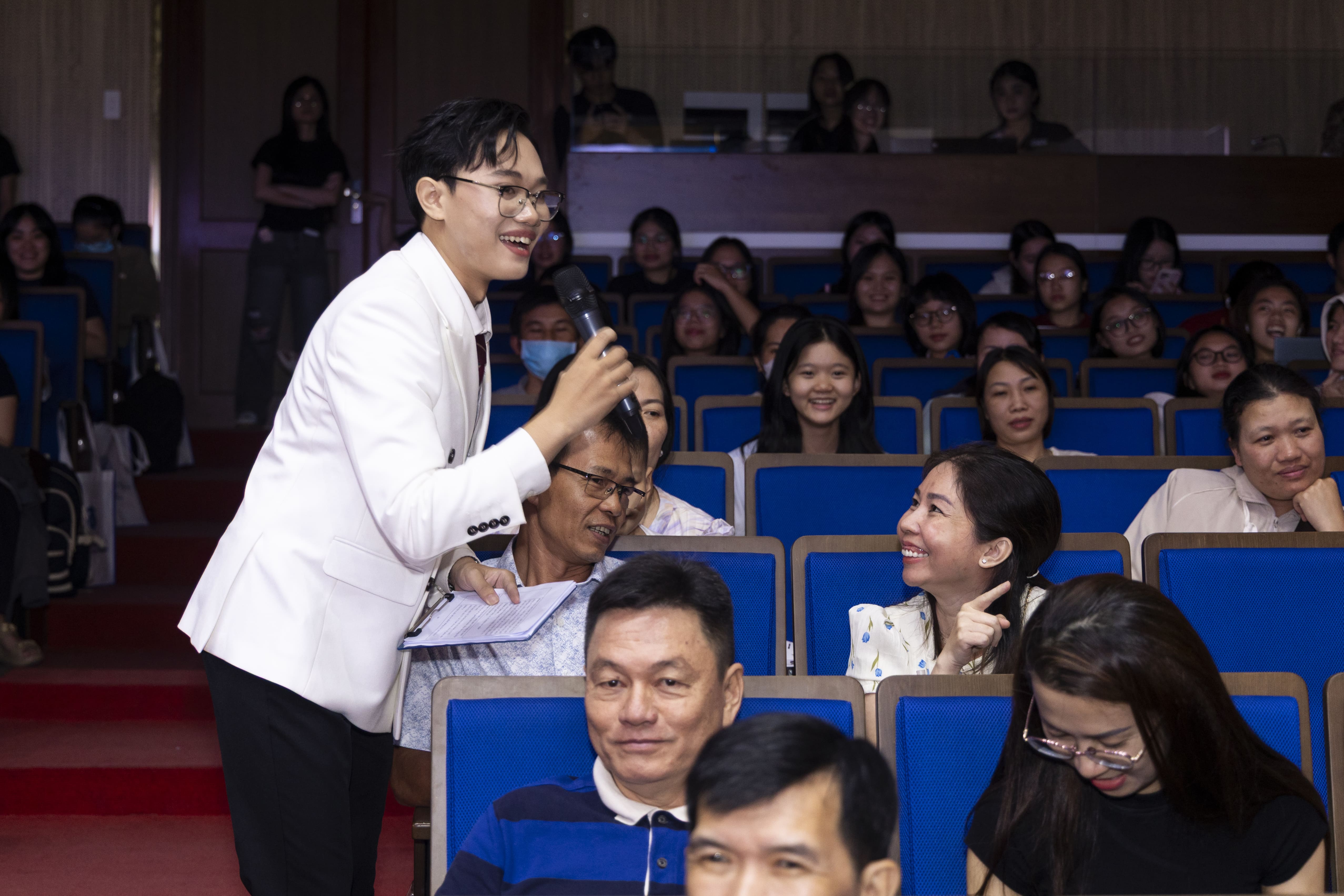 Sự kiện 1
